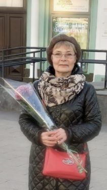 Уколова Елена