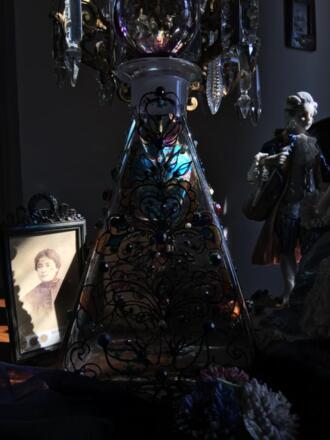 Их серии «Макрокосмос и микромир»