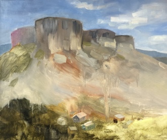 Под защитой гор