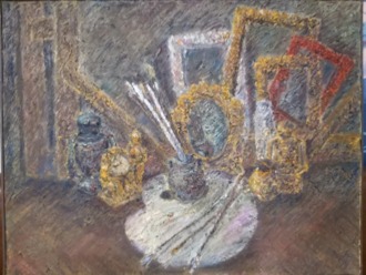 Рамы, зеркало и кисти