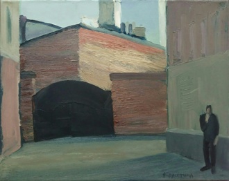 Дворик с чёрными воротами. Вторник после обеда