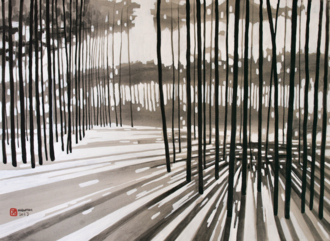 За деревьями