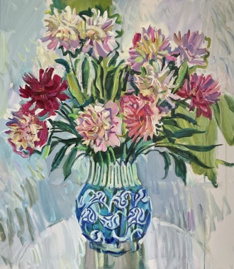 Букет пионов в вазе