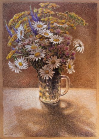 Букет в старой пивной кружке.