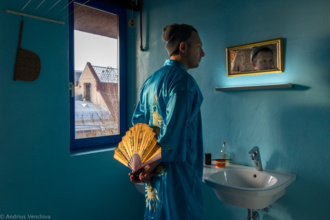 Портрет с веером