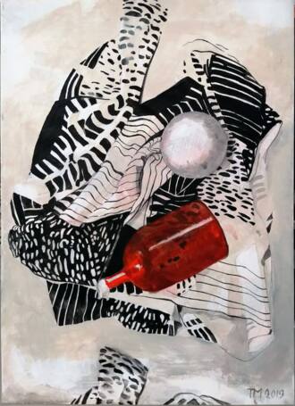 Прозрачная бутылка