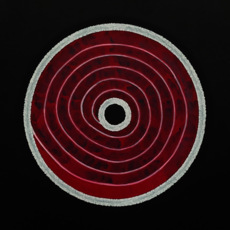 Инъекция (1) Красно-белая абстракция с узором